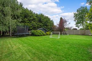 Photo 24- click for photo gallery